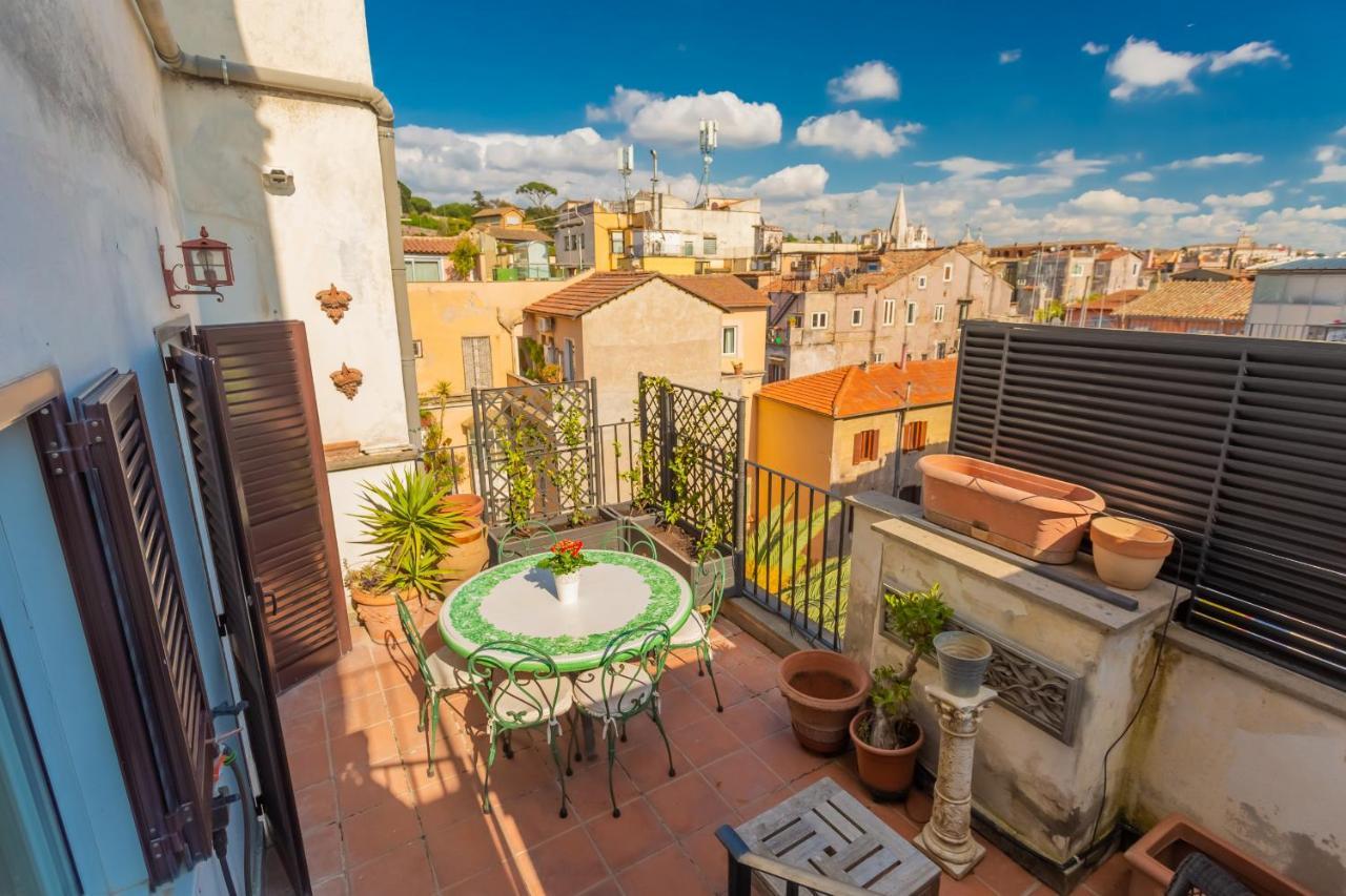 The B Rooftop Apartment Rom Exteriör bild